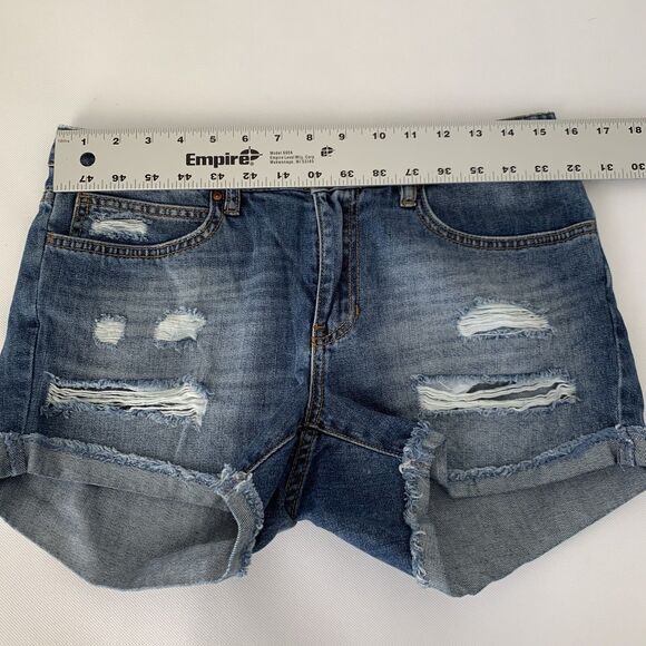 Billabong Coast Ryder Denim Shorts Women 27 Blue Distressed Raw Cuff Hem Beach - Picture 7 of 9